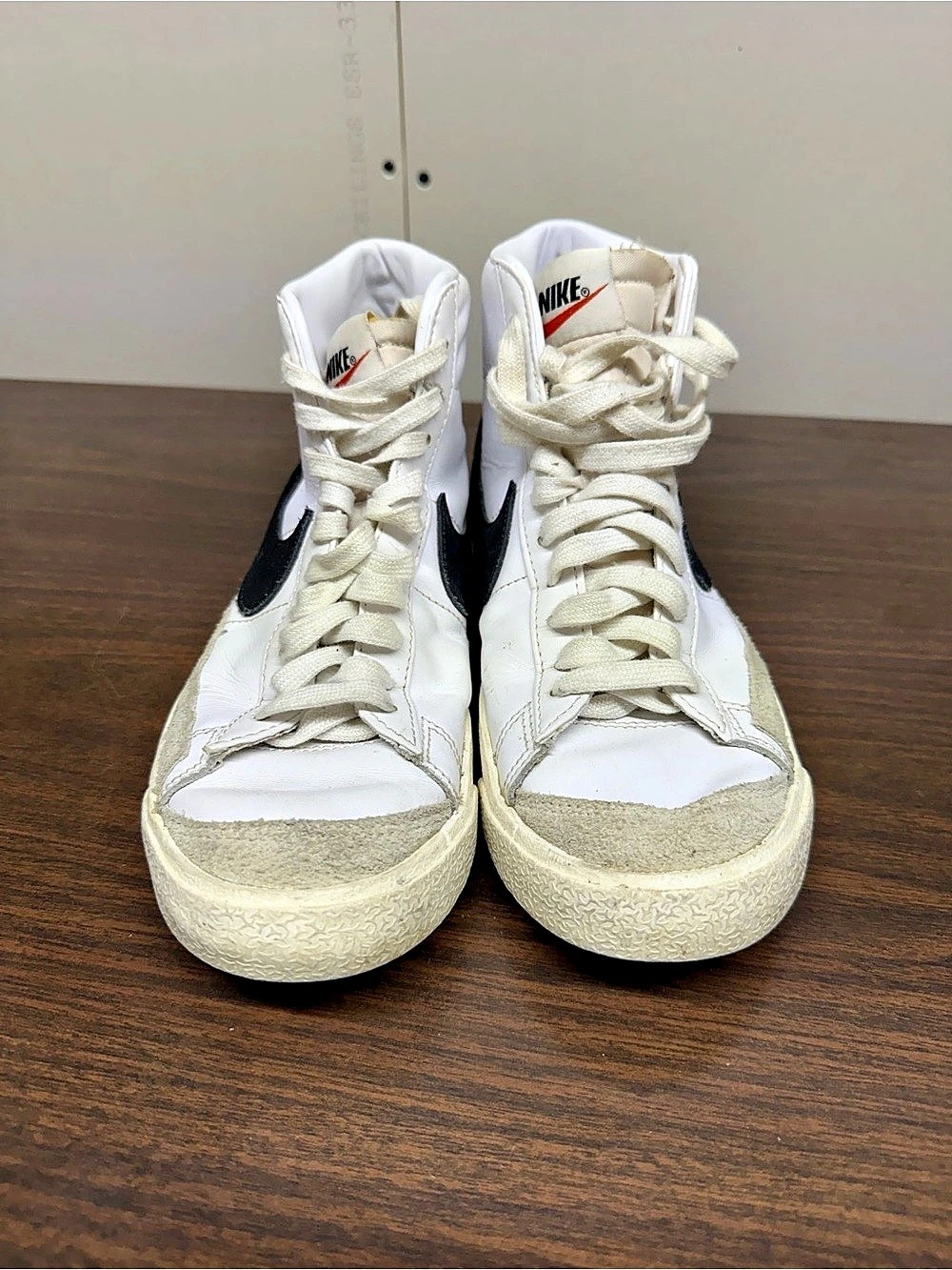 Nike Blazer Mid '77 Vintage White Black '77 Vintage High Top Sneakers White &